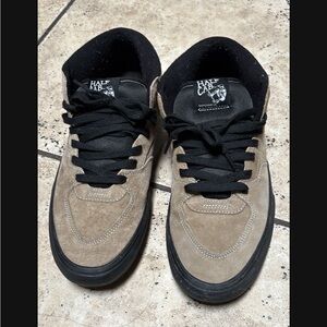 Men half cab vans